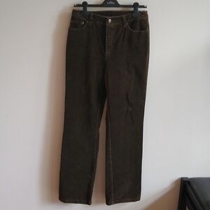 Newport News Jeanology Women's Velvet Pants Size 8T Olive Brown